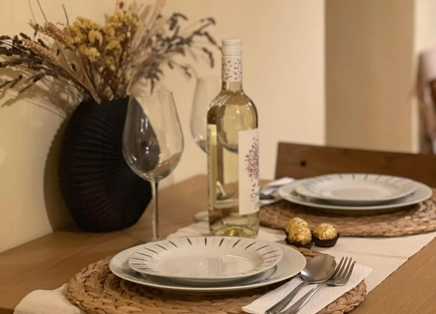 Centaurus Apartment In Old Town Thessaloniki